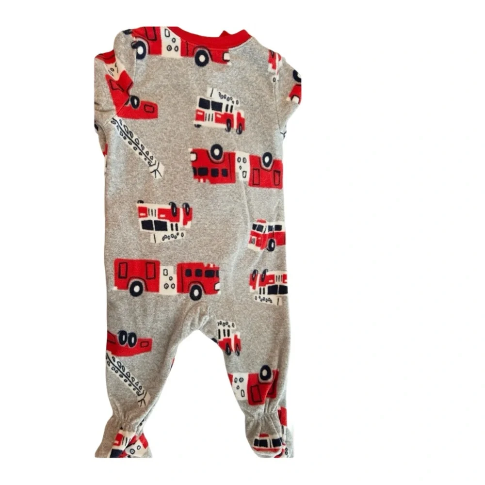 🇺🇸❄️👍GUC CARTER’S | 6 m| Baby Warm Sleeper - Firefighters 🚒 - Picture 4 of 12